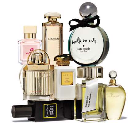 عطر ،عطر زنانه، عطر مردانه ،سردرد، تاثیر عطر بر مغز ،پوست، اسپری، سیگار ،رایحه گل ،مواد شیمیایی ،بوی عطر، ماندگاری عطر، زیبایی ،انسان زیبا