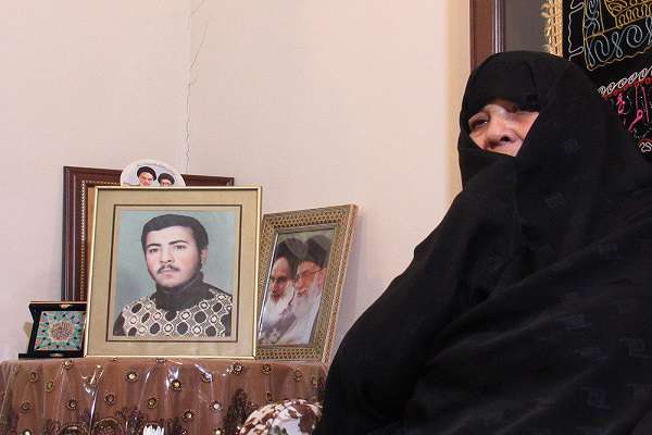 مادر شهید «مجید دده دریانی