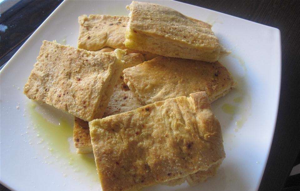 فوکاچیا (نان ایتالیایی)