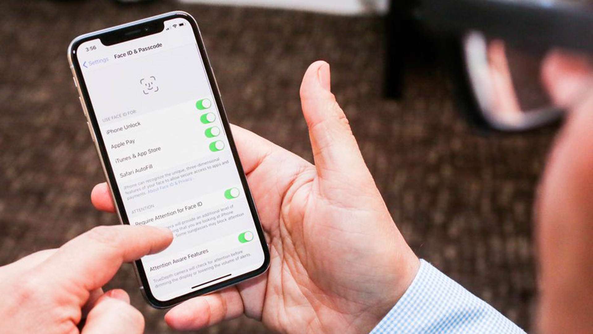 آیفون ایکس اپل از نگاه وبسایتهای معتبر دنیا