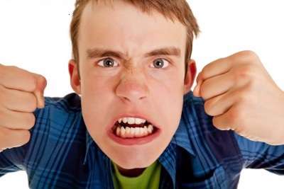 خشم، عصبانیت، بلوغ،خونسردی، تهاجم، خانواده ایرانی، نوجوان، انحرافات و مشکلات رفتاری نوجوان