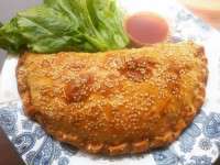کالزونه کالباس و ذرت ( ایتالیا )