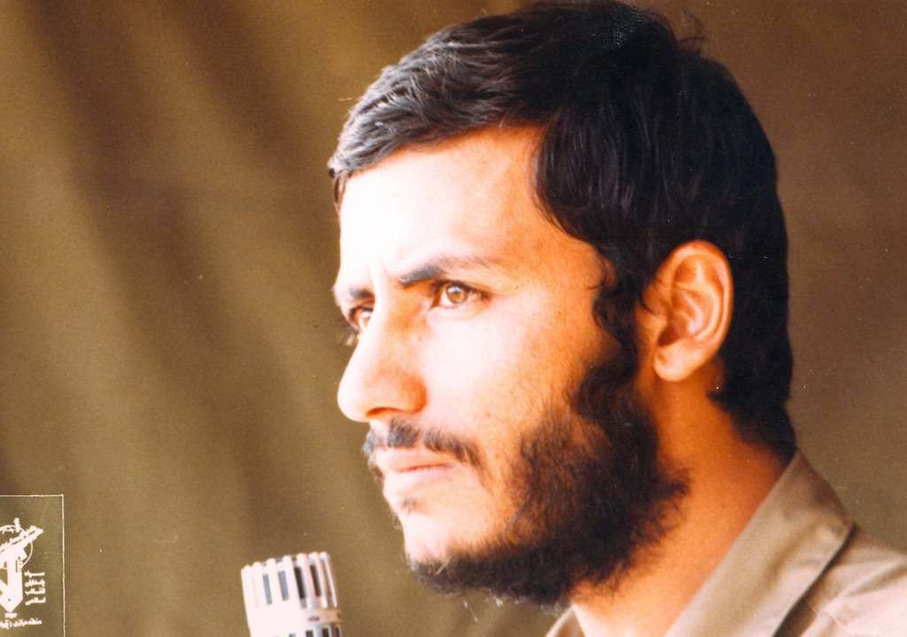 شهيد حاج محمد ابراهيم همت در دومين وصيت نامه بجامانده از خود نوشته است شهيد حاج محمد ابراهيم همت در دومين وصيت نامه بجامانده از خود نوشته است