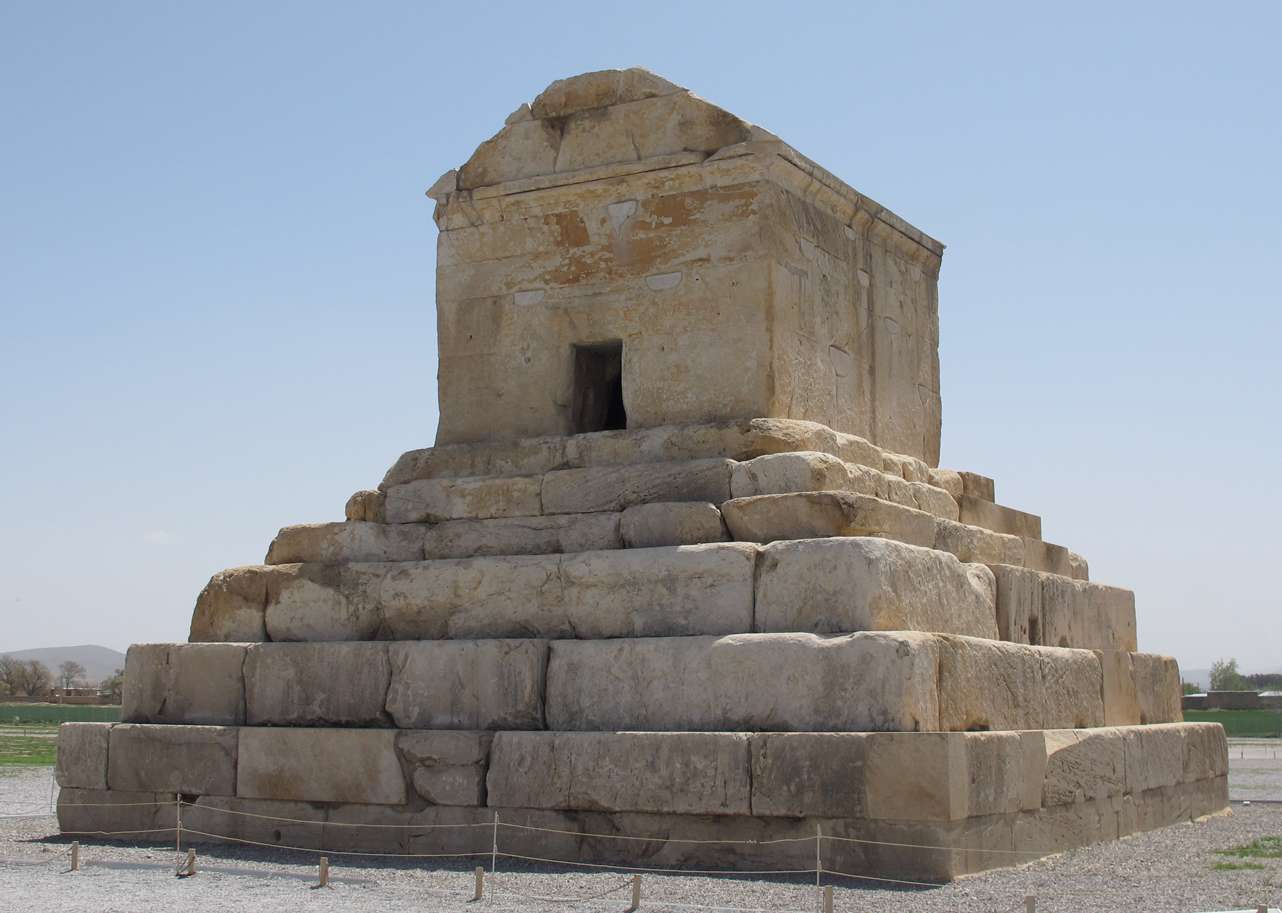 کوروش