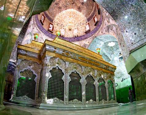 آیا می دانید محل دفن حضرت علی اکبر (علیه السلام) در کجاست؟ آیا می دانید محل دفن حضرت علی اکبر (علیه السلام) در کجاست؟