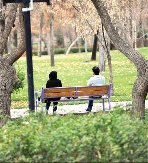 دهن بینی، طلاق ،پرخاشگری، عصبانیت، شکاکیت، اعتماد به نفس ، خانواده ایرانی،