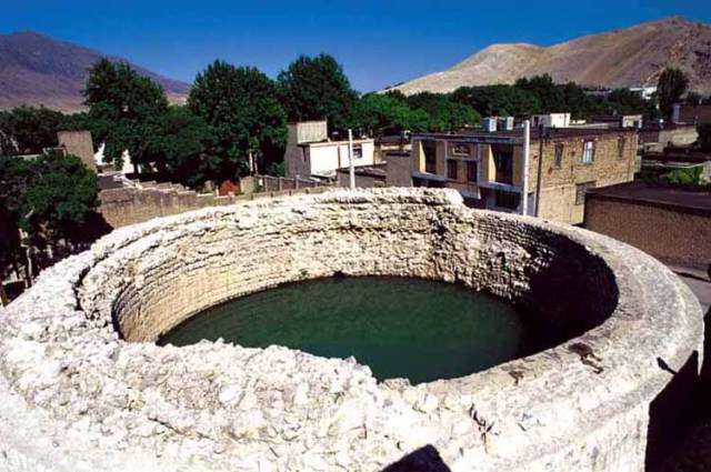 گرداب سنگی خرم آباد