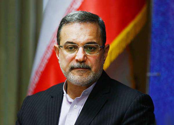 مدارس مناطق زلزلهزده باید زودتر بازگشایی شود