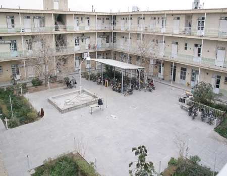 مدرسه حقانی
