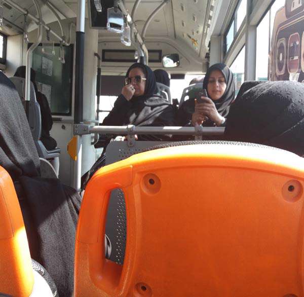 تاثیر شبکه های اجتماعی بر روابط، دستاورد تقدیری دوره اول پژوهشسرای آفرینش در بخش غرفه