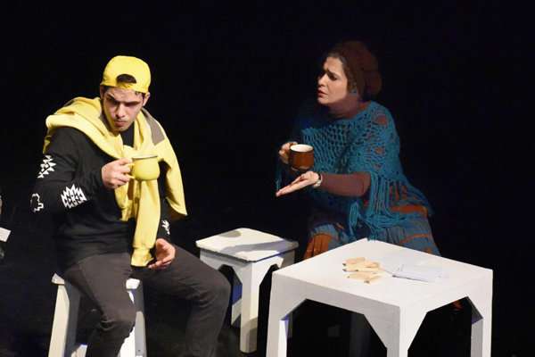 تئاتر «من اسکار هستم»