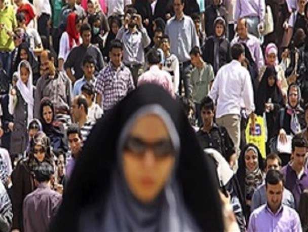 بیرون رفتن زن از خانه با اجازه شوهر بیرون رفتن زن از خانه با اجازه شوهر