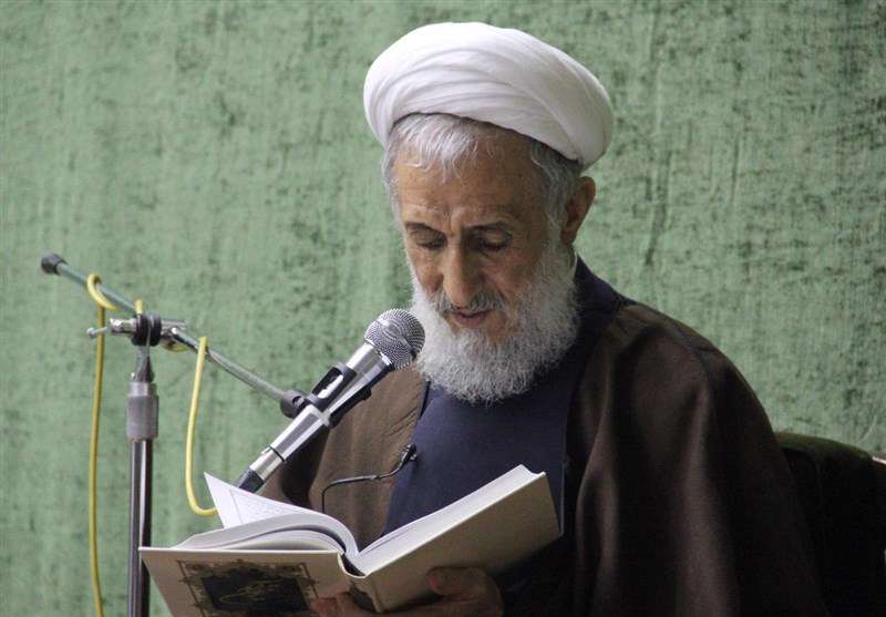 فتنههای دشمن را با تقوا و توسل به اهلبیت خنثی خواهیم کرد فتنههای دشمن را با تقوا و توسل به اهلبیت خنثی خواهیم کرد