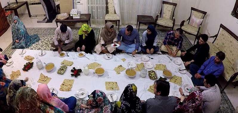 ویژگی های یک مهمان دوست داشتنی ویژگی های یک مهمان دوست داشتنی