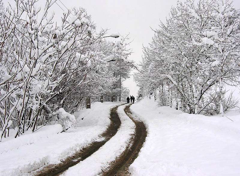 وقتی آسمان دلش برای زمین می سوزد وقتی آسمان دلش برای زمین می سوزد