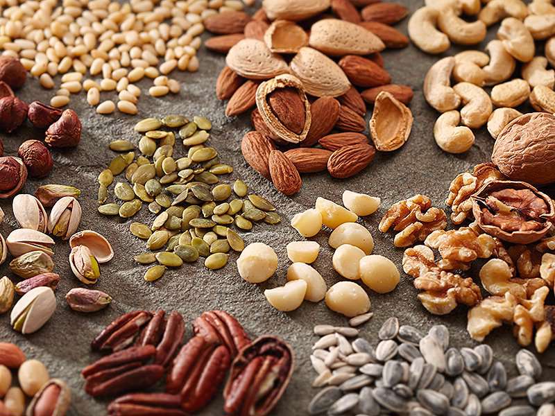 اندر فواید آجیل عیدانه اندر فواید آجیل عیدانه