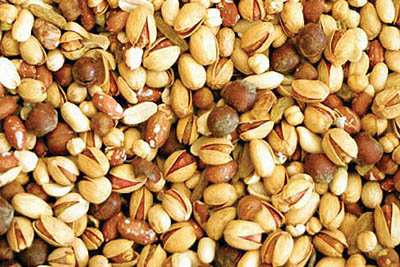 شیرینی و آجیل