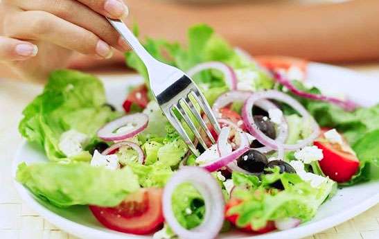تغذیه در دوران یائسگی تغذیه در دوران یائسگی