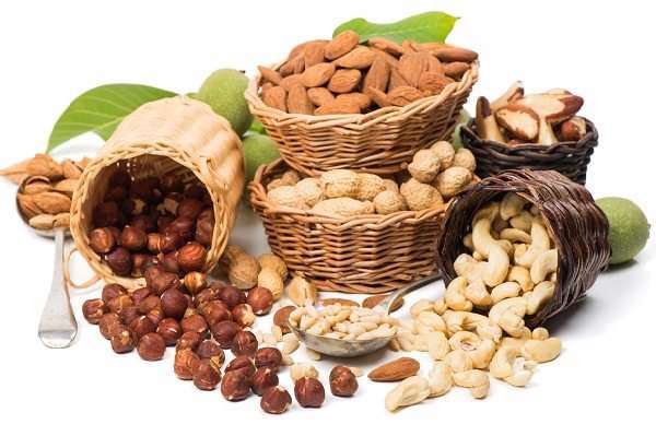 دانستنیهای آجیل شب عید دانستنیهای آجیل شب عید