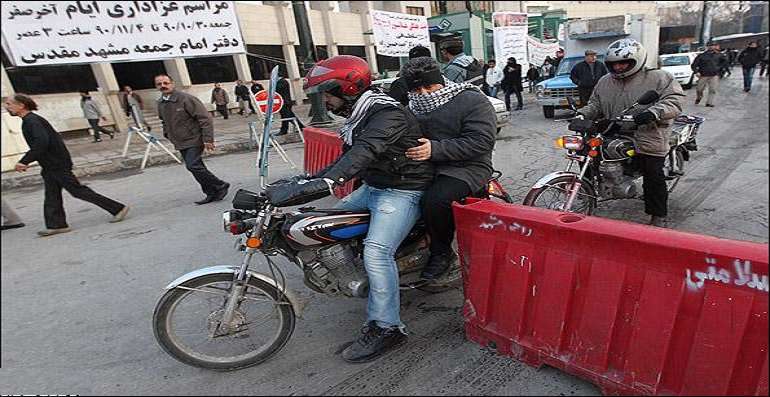 مسافرکشی و حمل و نقل با موتور مسافرکشی و حمل و نقل با موتور