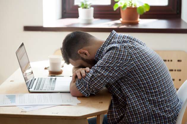 دلایل خستگی؛ از کمخوابی تا کمخونی دلایل خستگی؛ از کمخوابی تا کمخونی