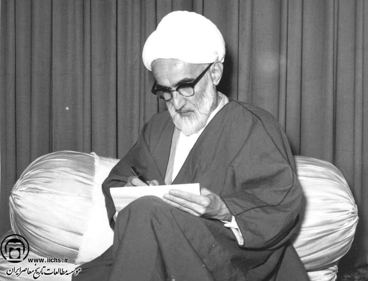 خطیبی که تا آخرین لحظه عمرش مطالعه کرد خطیبی که تا آخرین لحظه عمرش مطالعه کرد
