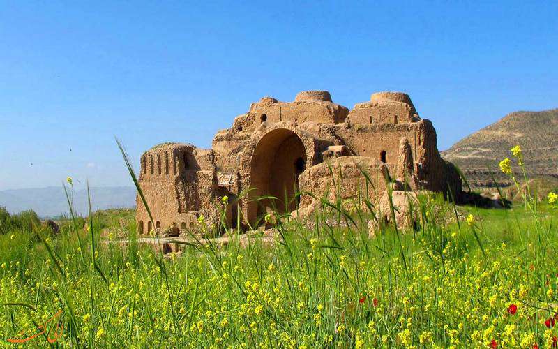 کاخ اردشیر بابکان