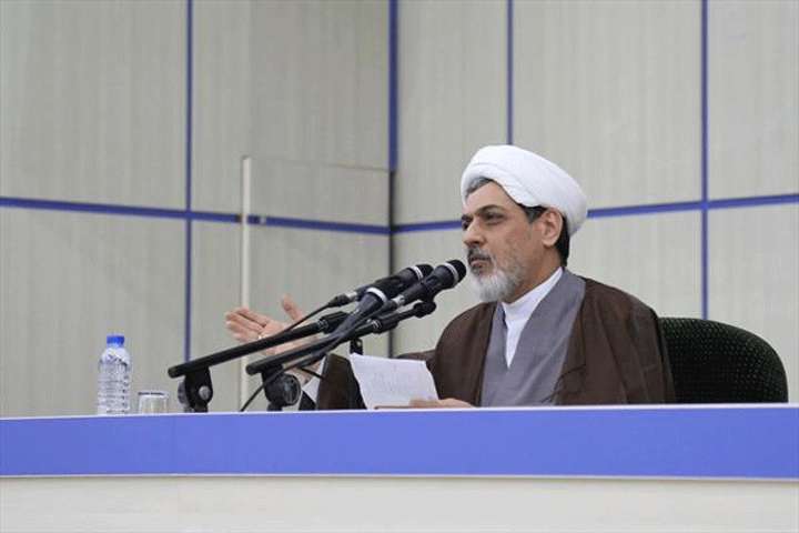 طلاب از هر فرصتی برای پاسخگویی به شبهات دینی استفاده کنند طلاب از هر فرصتی برای پاسخگویی به شبهات دینی استفاده کنند