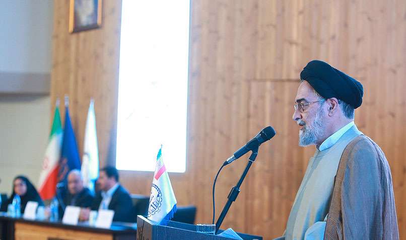 حقوق شهروندی از دیدگاه فقهی امام خمینی(ره) حقوق شهروندی از دیدگاه فقهی امام خمینی(ره)