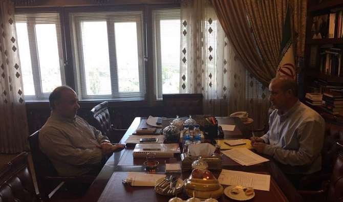 وزیر ورزش و جوانان