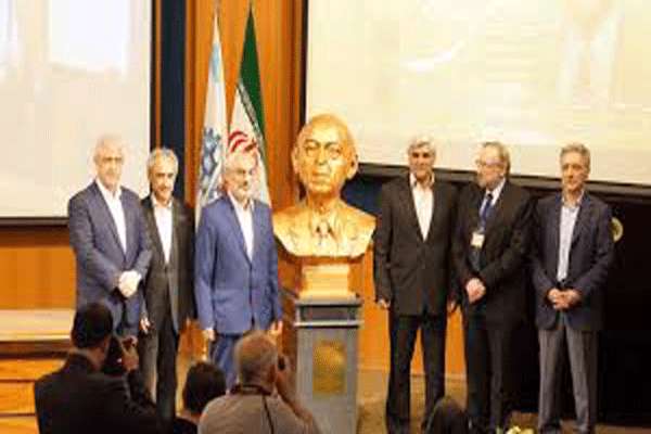 زندگی نامه پرفسور لطفی زاده زندگی نامه پرفسور لطفی زاده