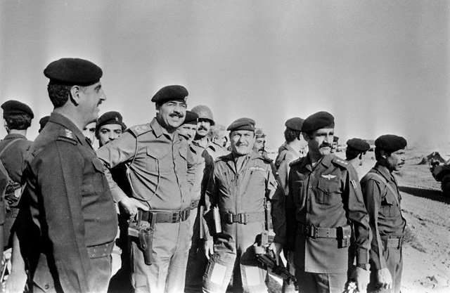 عقب نشینی صدام در جنگ
