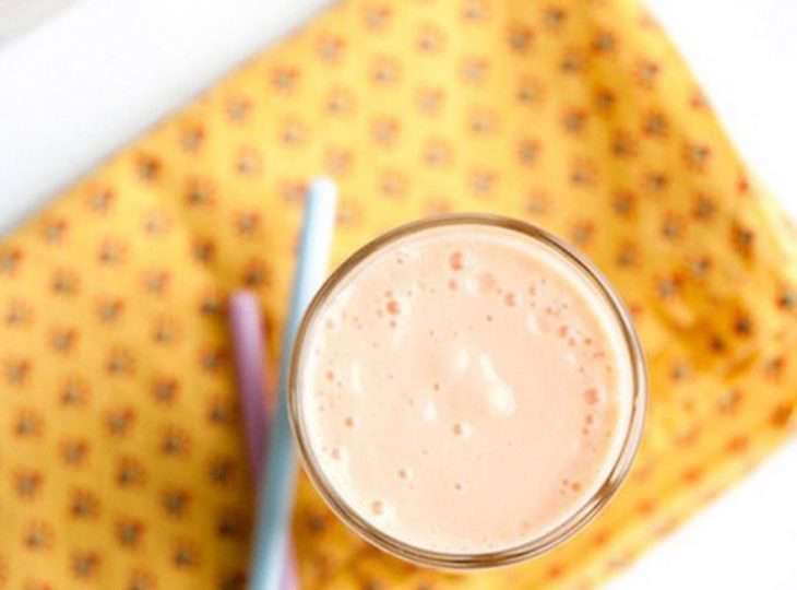 نوشیدنی طالبی و ماست