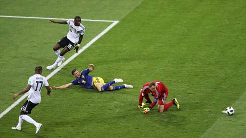 گزارش تصویری بازی آلمان و سوئد