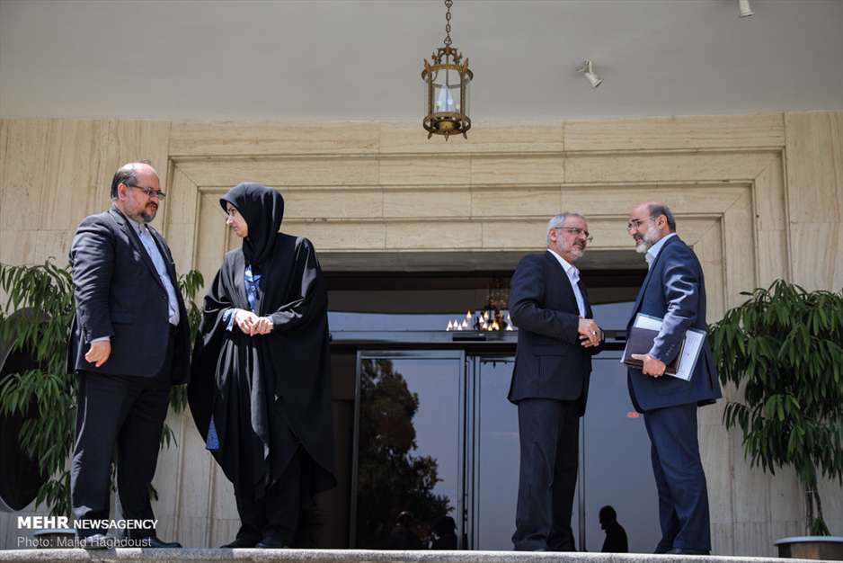 در حاشیه جلسه هیات دولت