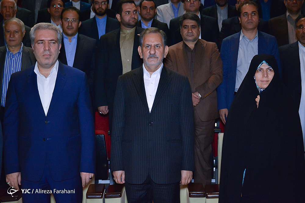تشکیل «فوری» کمیتهای برای واقعی شدن قیمت سفر و هواپیما تشکیل «فوری» کمیتهای برای واقعی شدن قیمت سفر و هواپیما