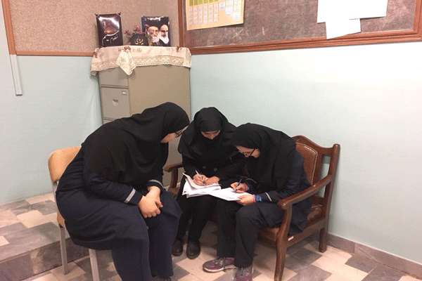 نقش بازی ها و اسباب بازی ها و کارتون ها در نشر فرهنگ جامعه و نقش آن در شکل گیری شخصیت کودکان و نوجوانان نقش بازی ها و اسباب بازی ها و کارتون ها در نشر فرهنگ جامعه و نقش آن در شکل گیری شخصیت کودکان و نوجوانان