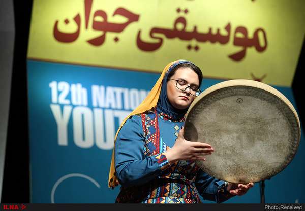 دفنوازان جوان به نیاوران آمدند دفنوازان جوان به نیاوران آمدند
