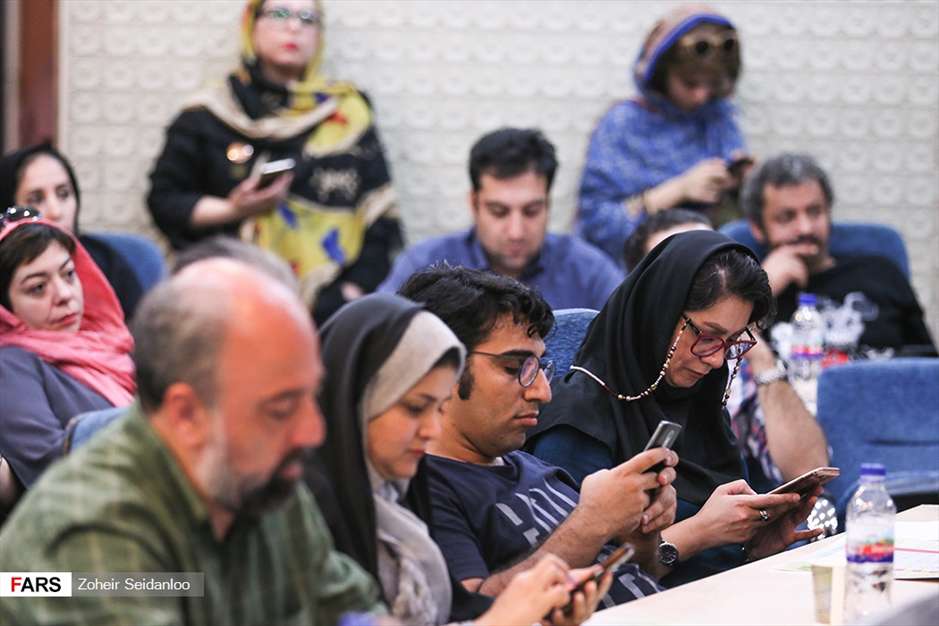 نشست رسانه‌ای هفدهمین جشنواره بین‌المللی نمایش عروسکی