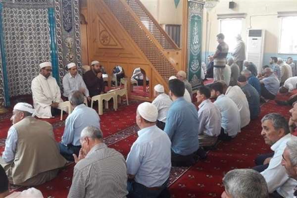 برگزاری محفل انس با قرآن ویژه زائران حج در ترکیه برگزاری محفل انس با قرآن ویژه زائران حج در ترکیه
