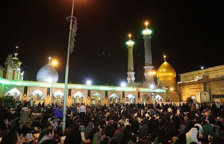 میزبانی آستان حضرت عبدالعظیم (ع) از هیئات عزاداری در ایام مسلمیه میزبانی آستان حضرت عبدالعظیم (ع) از هیئات عزاداری در ایام مسلمیه