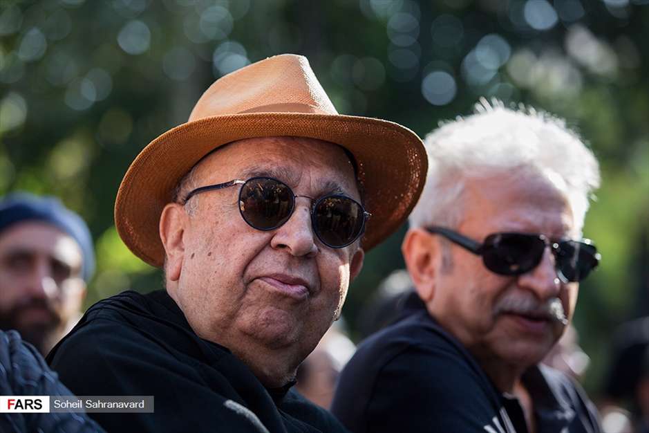 مراسم تشییع آقای بازیگر