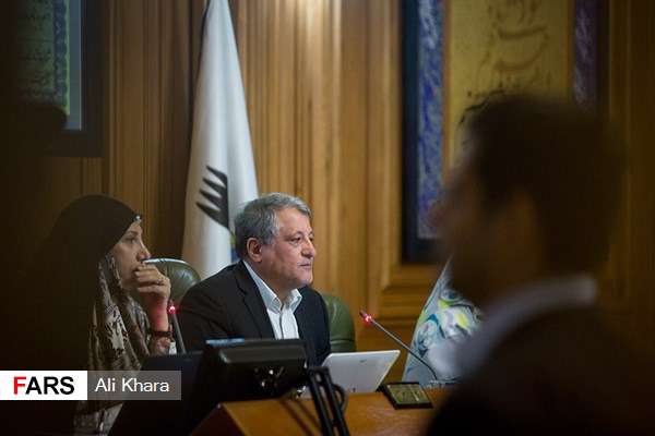 هاشمی: بر طبل تفرقه واختلاف نکوبیم/با هرسلیقه وگرایش سیاسی در یک کشتی نشسته ایم