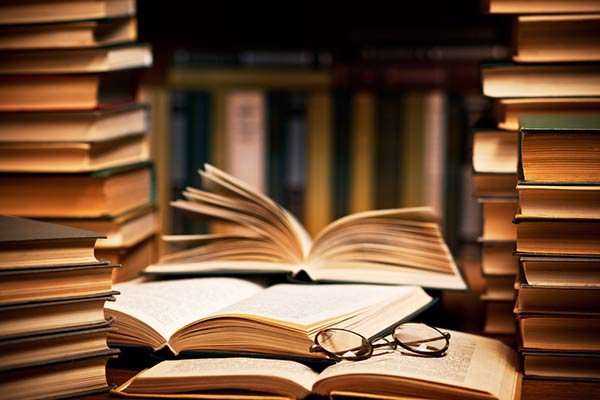 اعلام پرمخاطبترین آثار داستانی دهه ۹۰ در ایران اعلام پرمخاطبترین آثار داستانی دهه ۹۰ در ایران