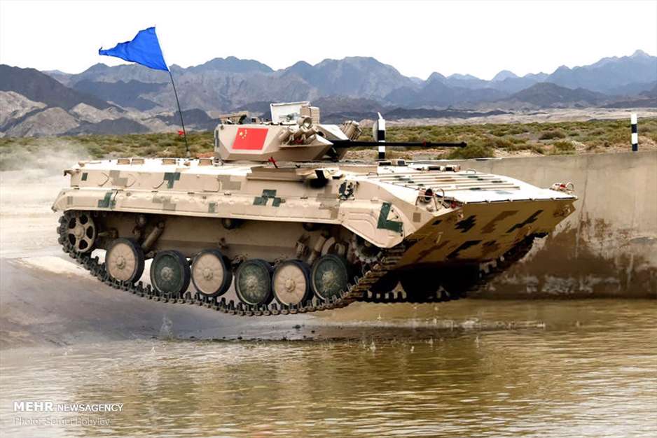 مسابقه تانک ها در روسیه