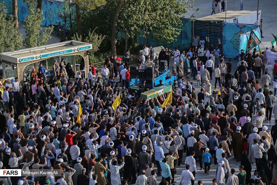 تشیع پیکر شهید مدافع حرم زینبیون در قم