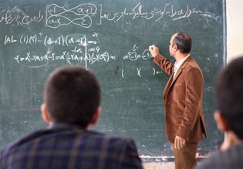 آوار ورشکستگی آموزش وپرورش بر روی پایه دوازدهم آوار ورشکستگی آموزش وپرورش بر روی پایه دوازدهم