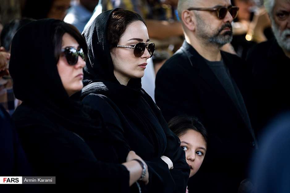 مراسم تشییع آقای بازیگر