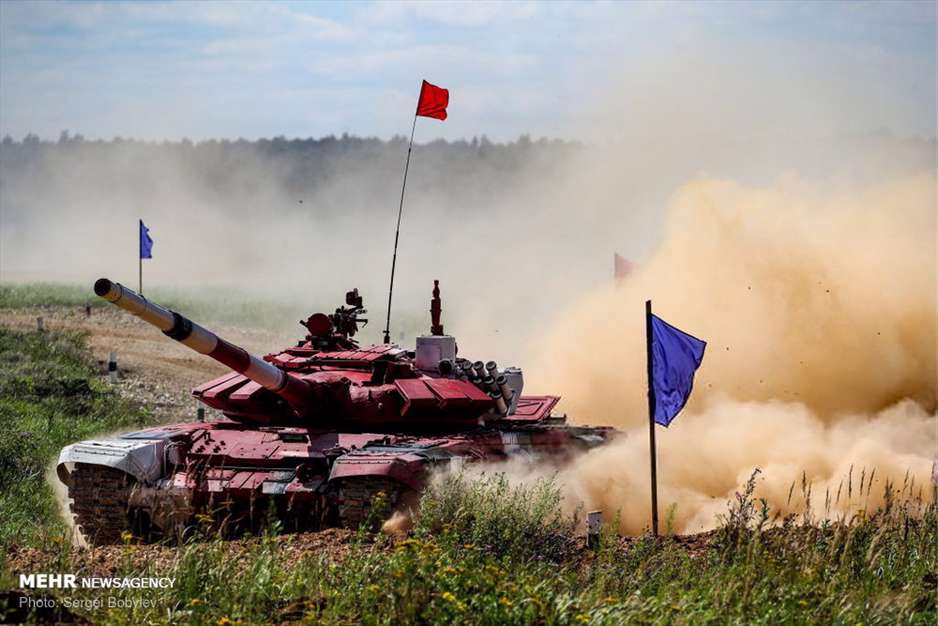 مسابقه تانک ها در روسیه