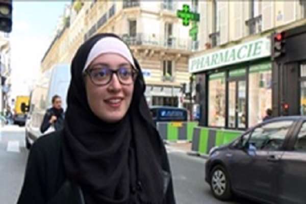 حجاب سخنگوی یکی از اتحادیه های دانشجویی فرانسه بحث برانگیز شد حجاب سخنگوی یکی از اتحادیه های دانشجویی فرانسه بحث برانگیز شد